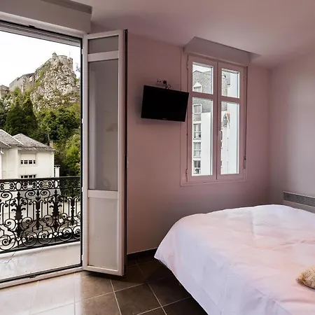 De Paris Apartment